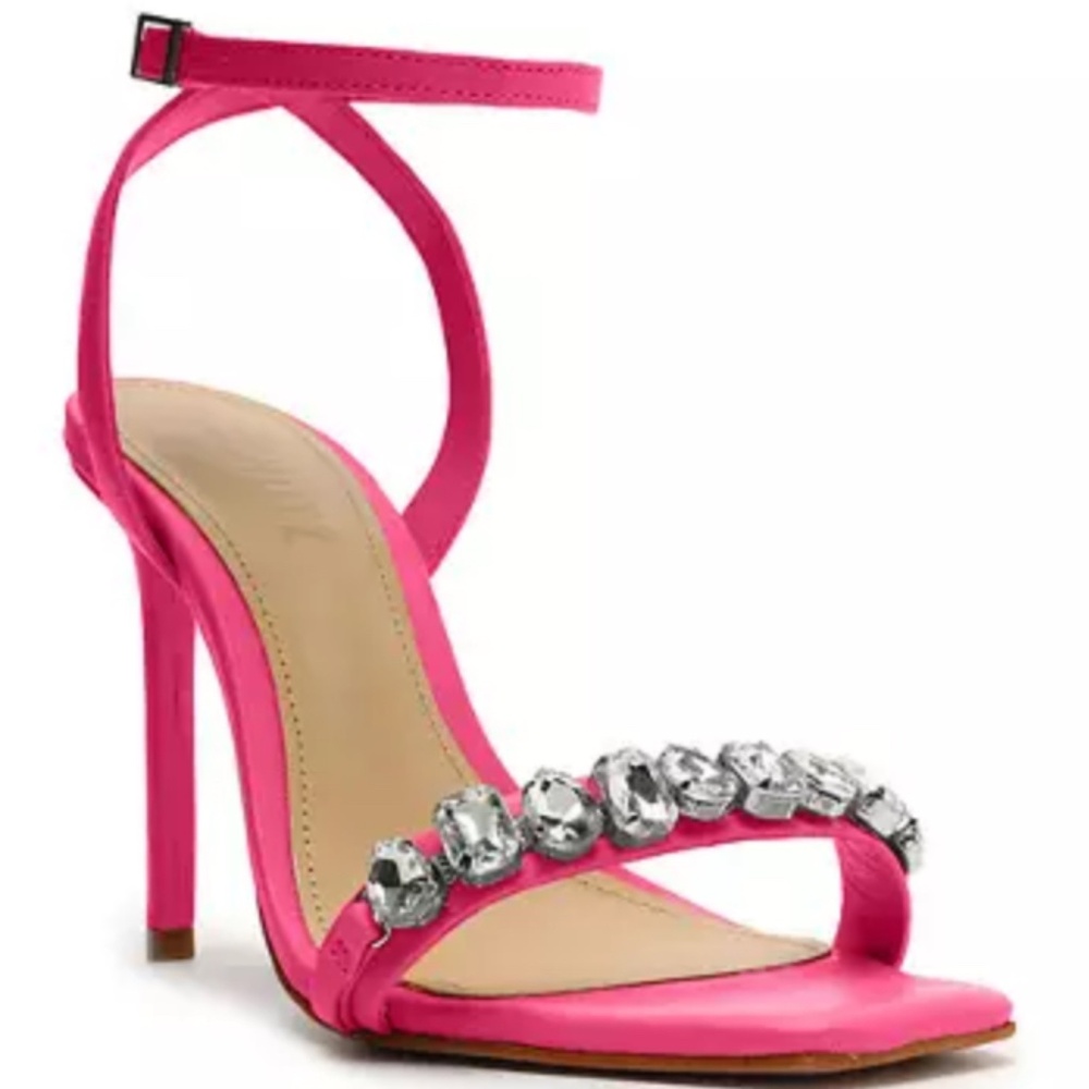 Pink Lyla Pump by Schultz New in Box